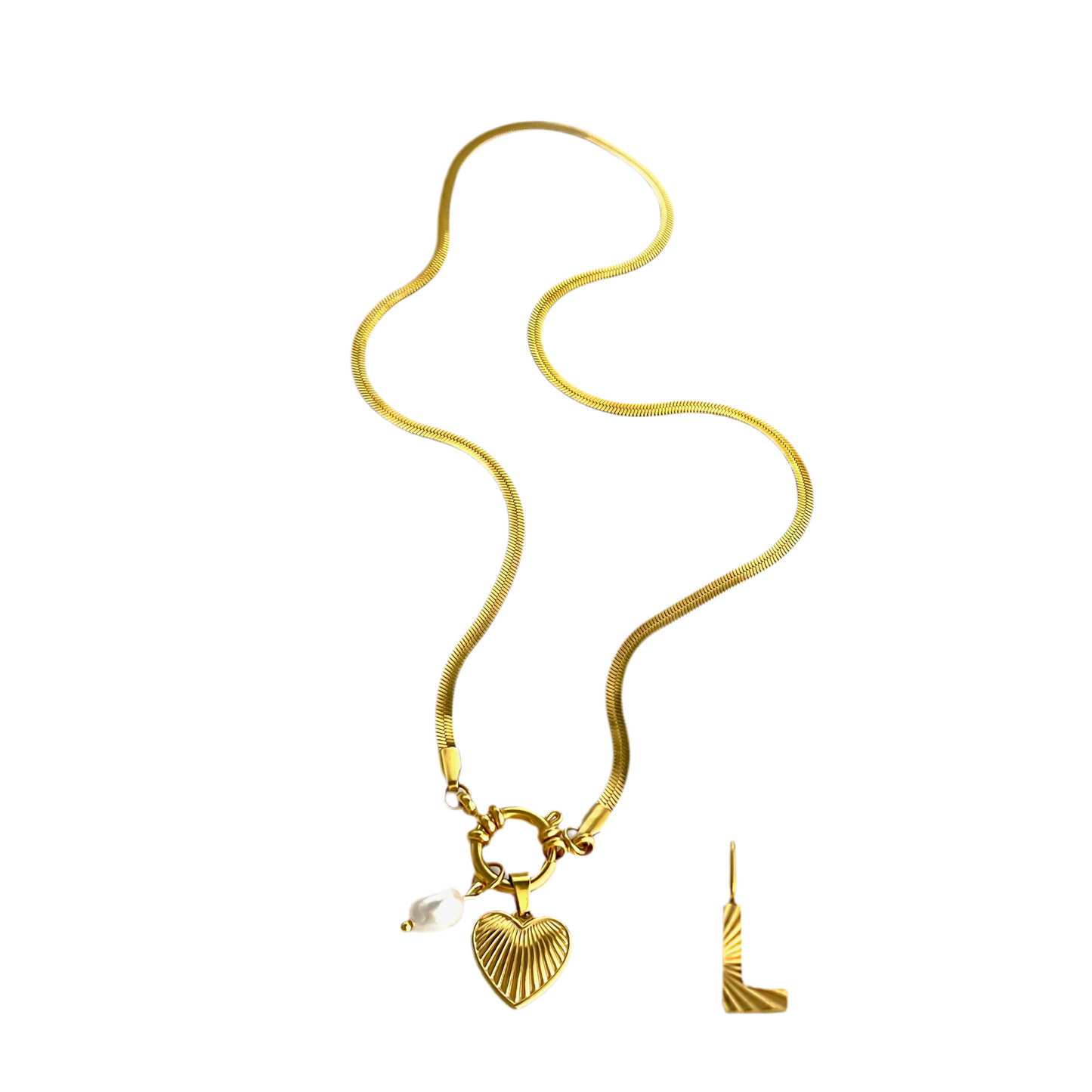 Mia’s Personalized necklace