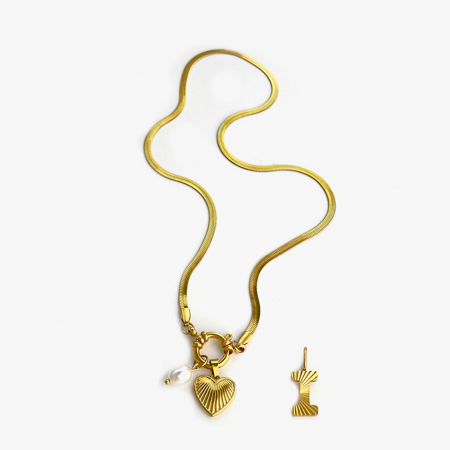 Mia’s Personalized necklace