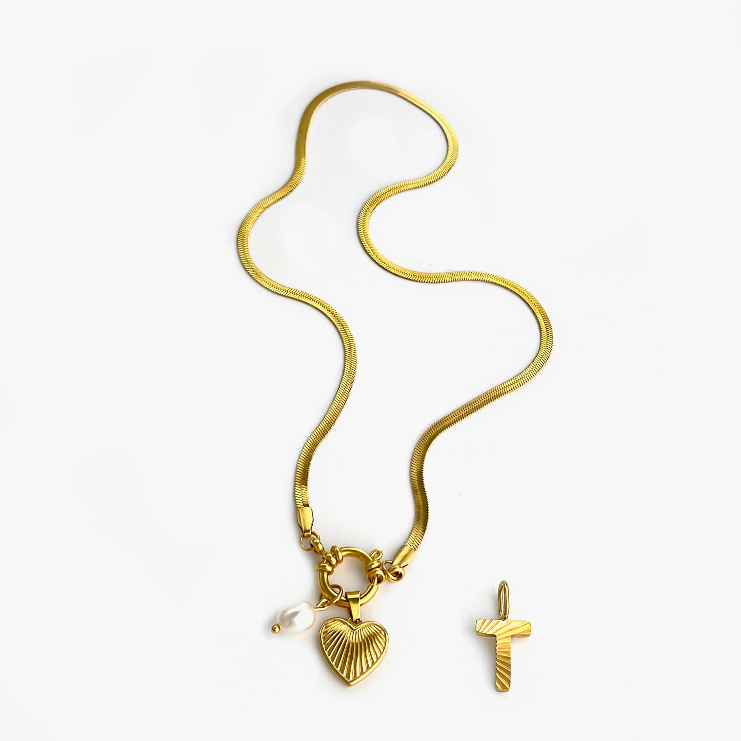 Mia’s Personalized necklace