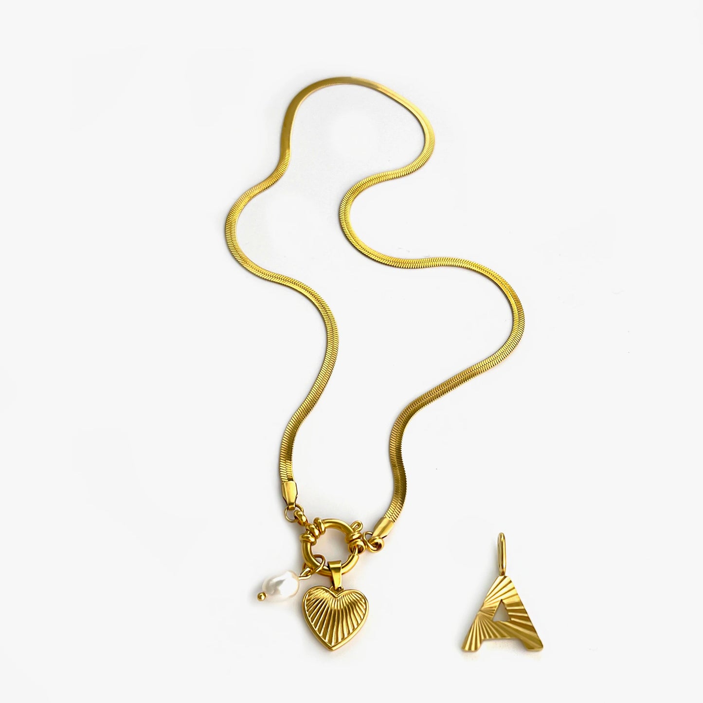 Mia’s Personalized necklace