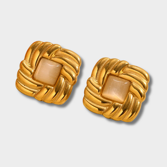 Vintage knot