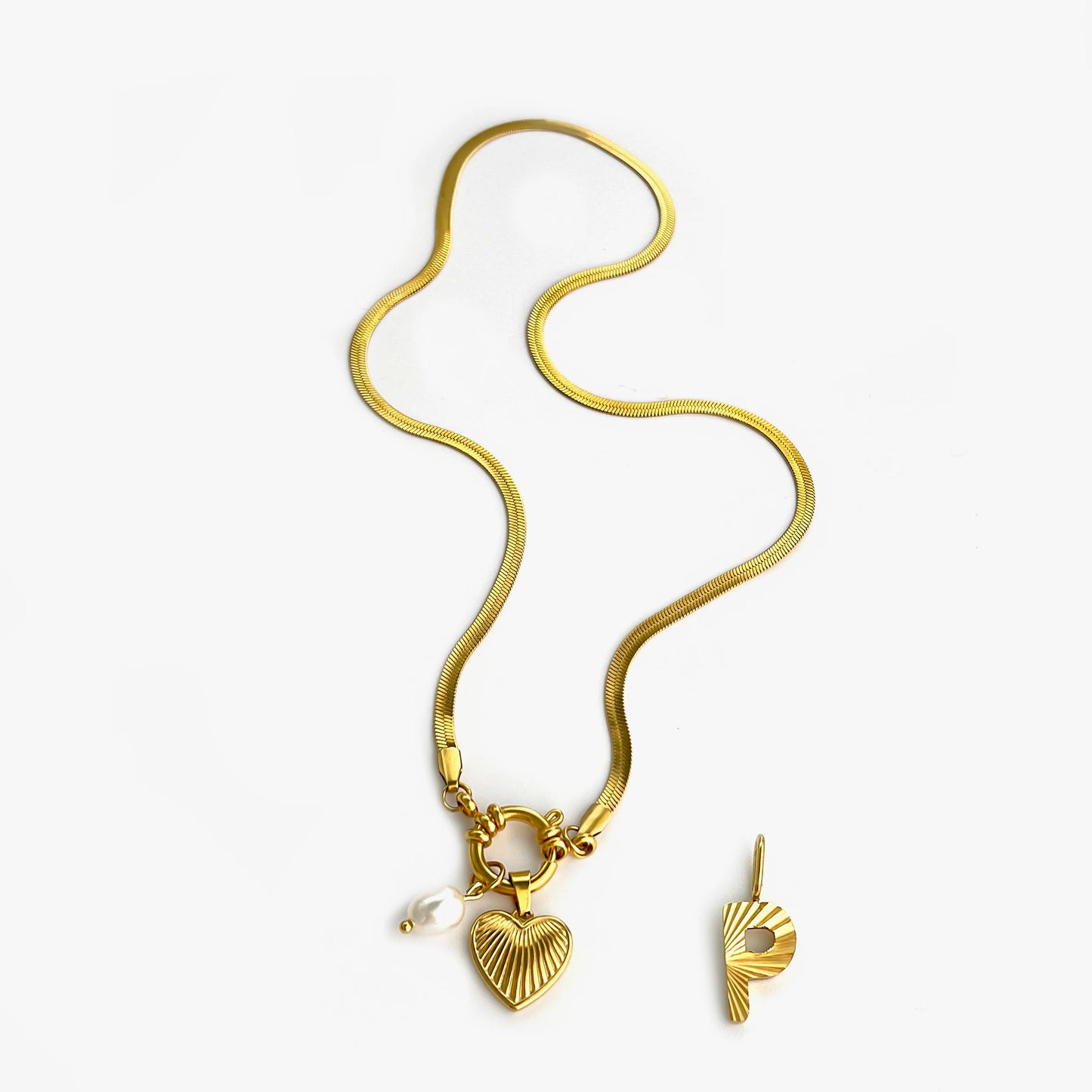 Mia’s Personalized necklace